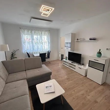 City Apartment Tulln Tulln An Der Donau Exterior photo